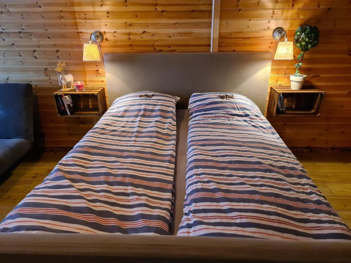 Gaesthus Nornaes Bed and Breakfast Buitenkant foto