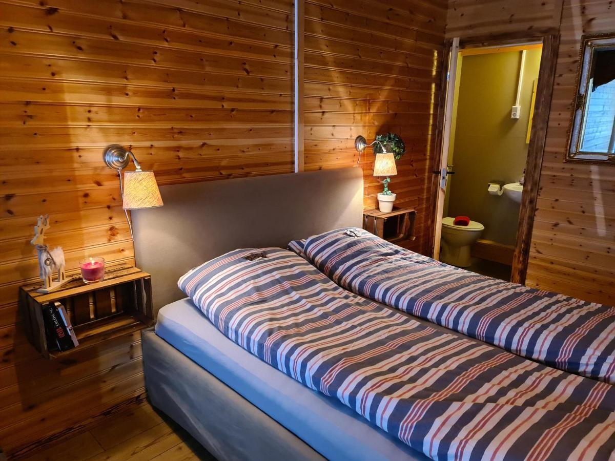 Gaesthus Nornaes Bed and Breakfast Buitenkant foto
