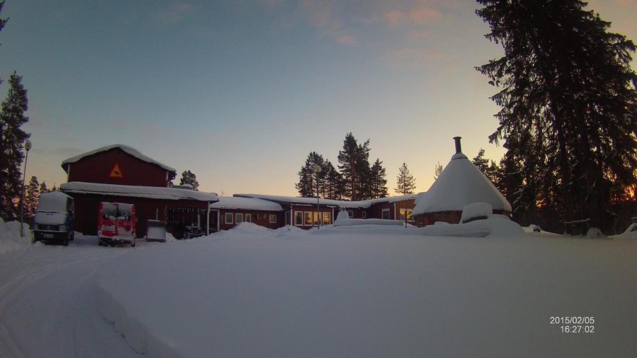 Gaesthus Nornaes Bed and Breakfast Buitenkant foto